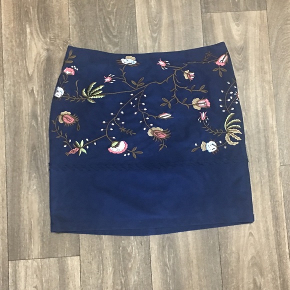 Lulus mini skirt - Picture 3 of 4